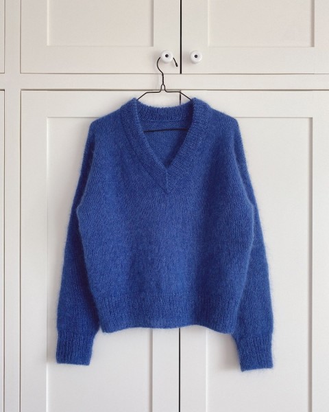 PetiteKnit - Stockholm Sweater V-Ausschnitt